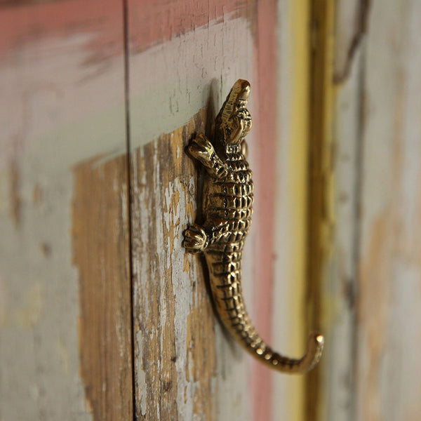 Chewy Crocodile Hook