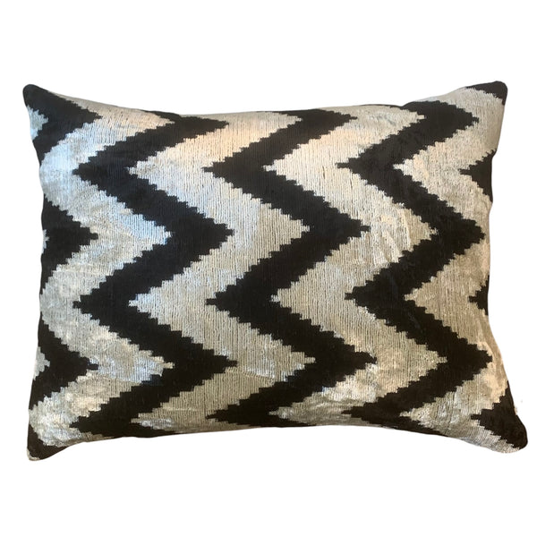 Silk Velvet Cushion N. 590 - Black + White
