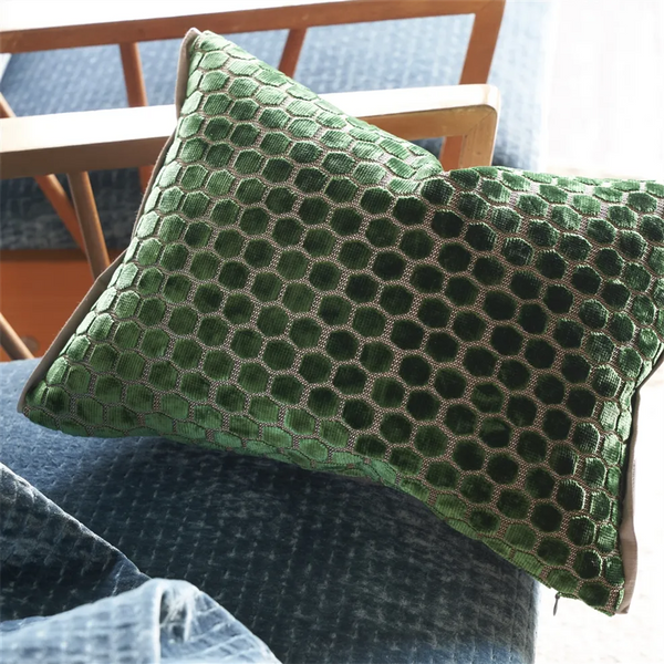 Jabot Velvet Cushion - Emerald