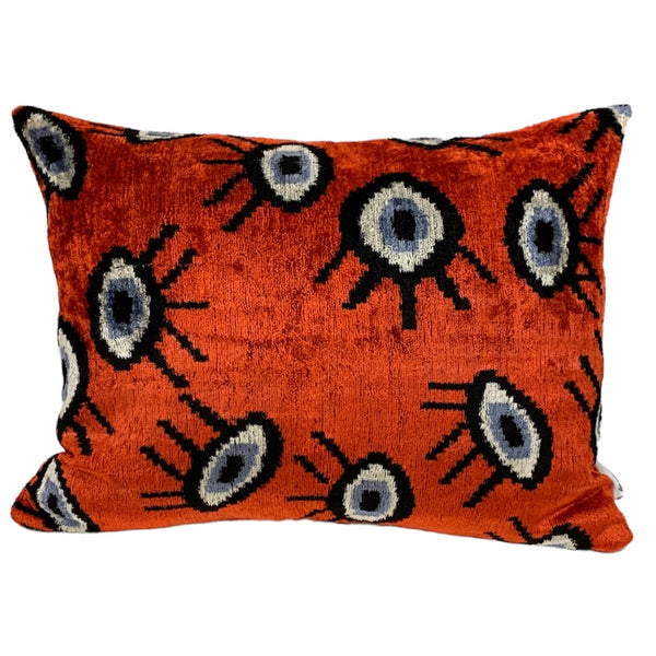 Silk Velvet Cushion N. 593 - Red Eye