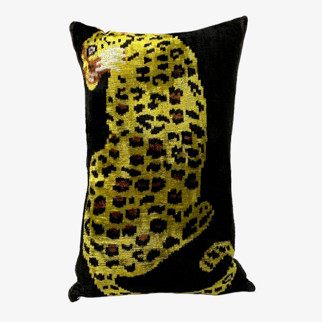 Silk Velvet Cushion N. 651 - Cheetah