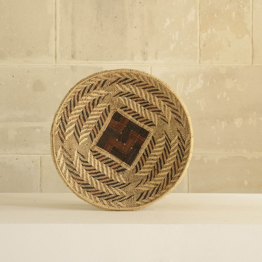 winnowing flat basket